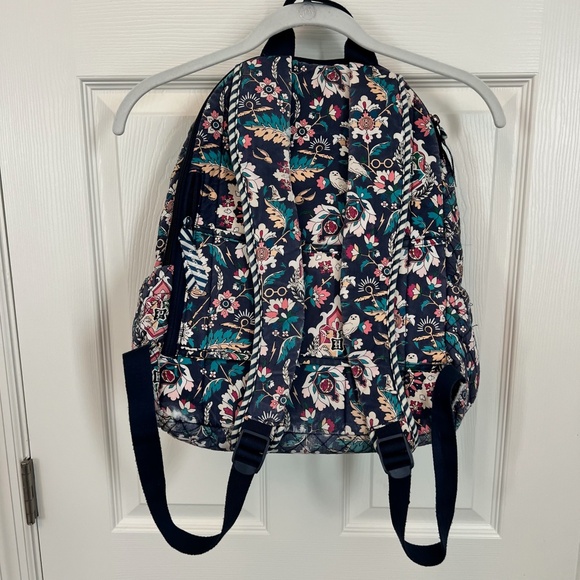 Vera Bradley Harry Potter Home To Hogwarts Campus Large Backpack Book Bag - Picture 5 of 11